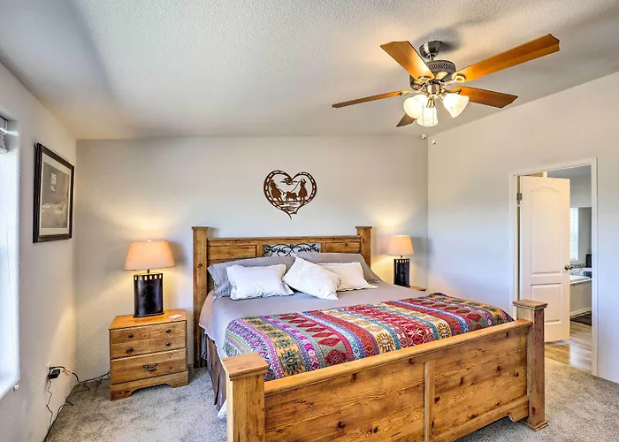 Casa vacanze Desert Escape Off I-10 W/ Over 1 Enclosed Acre! Mescal