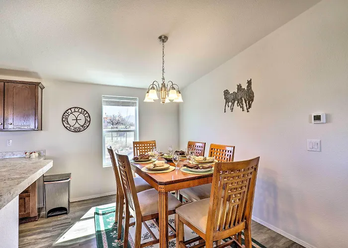 Desert Escape Off I-10 W/ Over 1 Enclosed Acre!